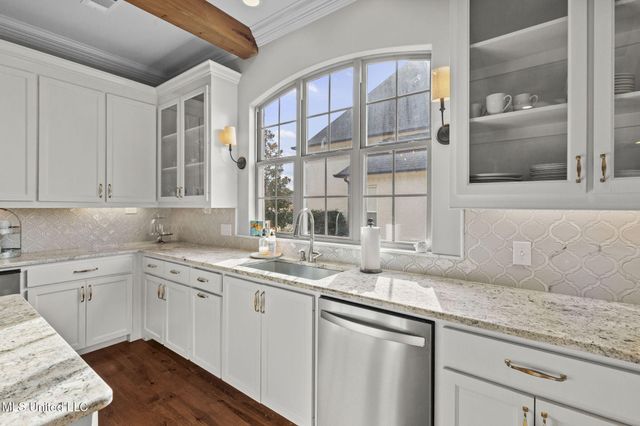 1004 Sapphire Crossing, Flowood, MS 39232