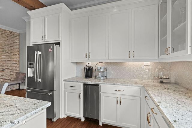1004 Sapphire Crossing, Flowood, MS 39232