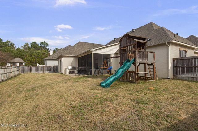 1004 Sapphire Crossing, Flowood, MS 39232