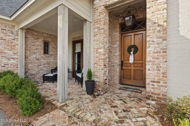 1004 Sapphire Crossing, Flowood, MS 39232