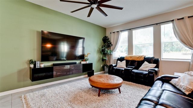 5517 LOS ROBLES COURT, Palmetto, FL 34221