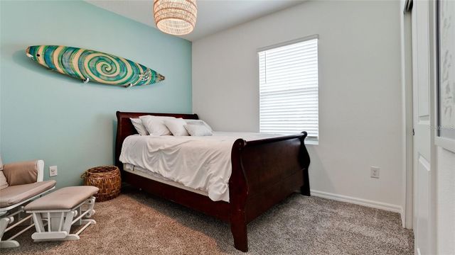 5517 LOS ROBLES COURT, Palmetto, FL 34221