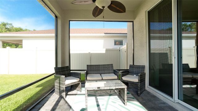 5517 LOS ROBLES COURT, Palmetto, FL 34221