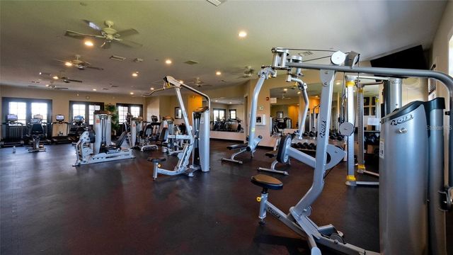 5517 LOS ROBLES COURT, Palmetto, FL 34221