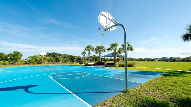 5517 LOS ROBLES COURT, Palmetto, FL 34221