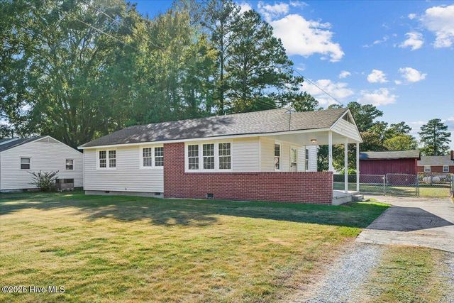 1305 N Robin Street, Goldsboro, NC 27534