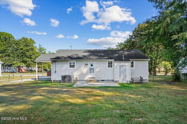 1305 N Robin Street, Goldsboro, NC 27534