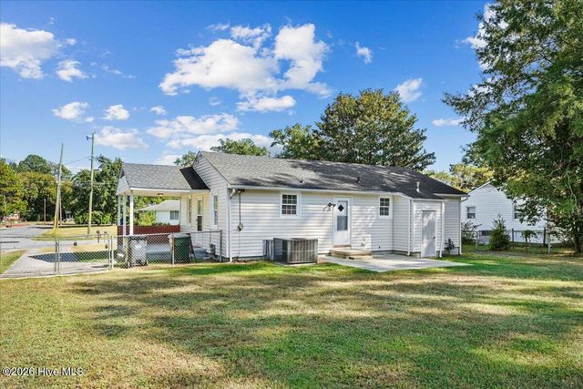 1305 N Robin Street, Goldsboro, NC 27534