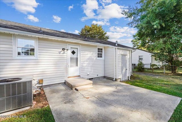 1305 N Robin Street, Goldsboro, NC 27534