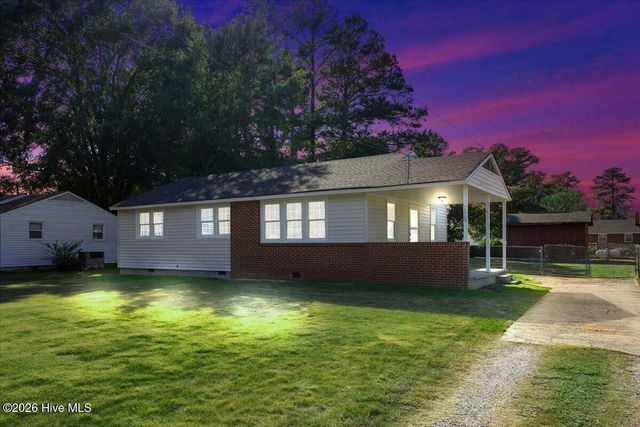 1305 N Robin Street, Goldsboro, NC 27534