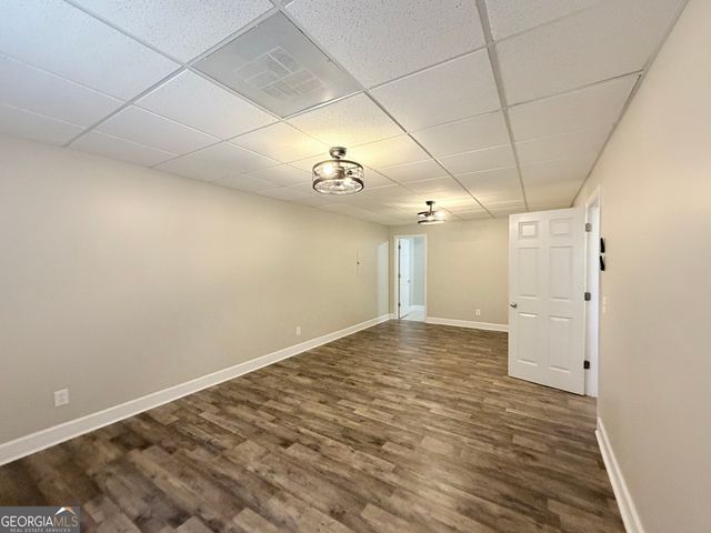 11 Woodvine Court, White, GA 30184
