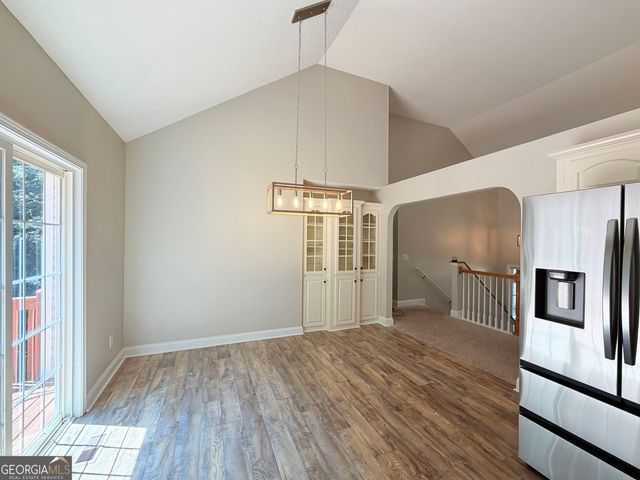 11 Woodvine Court, White, GA 30184