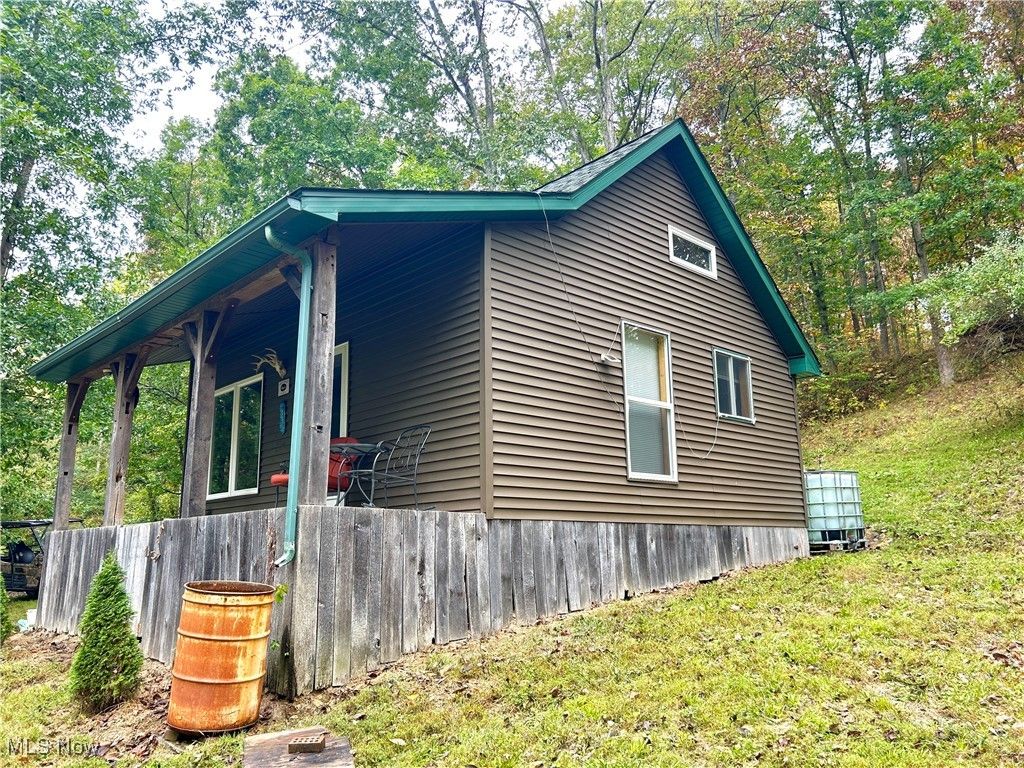 14040 T Ridge Road, Caldwell, OH 43724