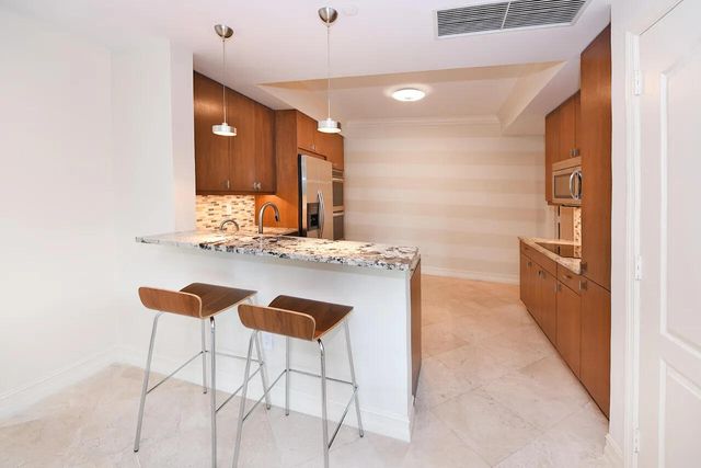 550 SE Mizner Boulevard B206, Boca Raton, FL 33432
