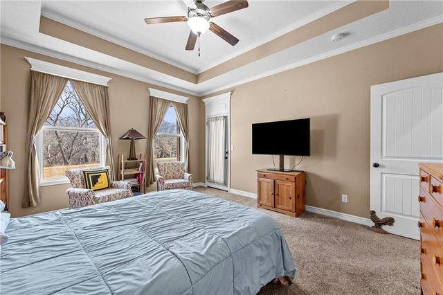 902 Buckeye Lane, Pleasant Hill, MO 64080