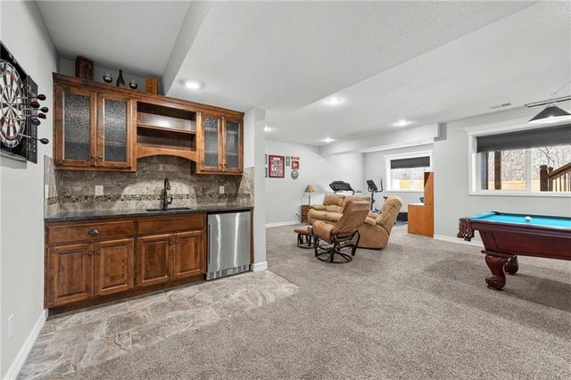 902 Buckeye Lane, Pleasant Hill, MO 64080