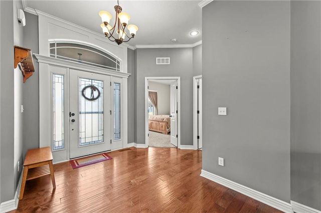 902 Buckeye Lane, Pleasant Hill, MO 64080