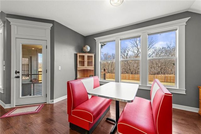 902 Buckeye Lane, Pleasant Hill, MO 64080