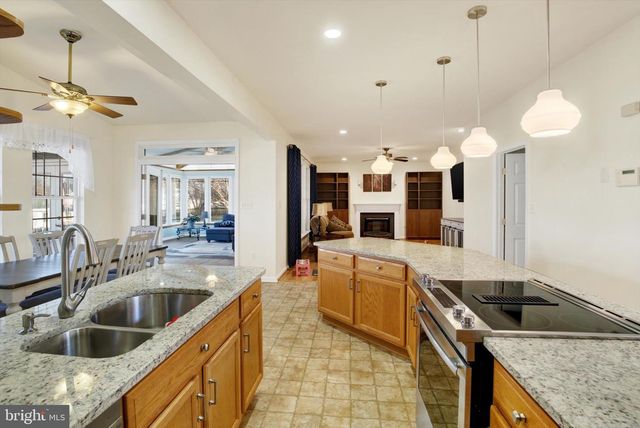 5904 UNION RIDGE DR, Adamstown, MD 21710