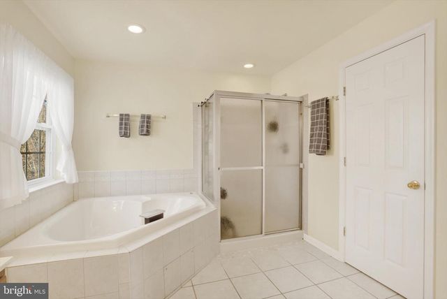 5904 UNION RIDGE DR, Adamstown, MD 21710