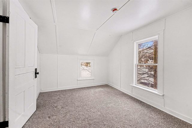 249 Washington Avenue, Muskegon, MI 49441