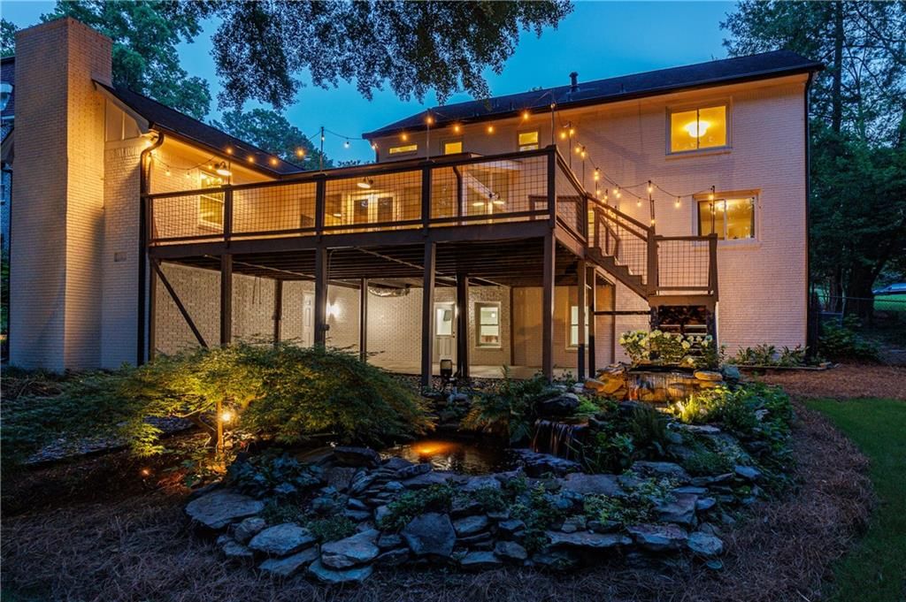 Image 101 of property listing at 2940 Cravey Drive NE, Atlanta, GA 30345