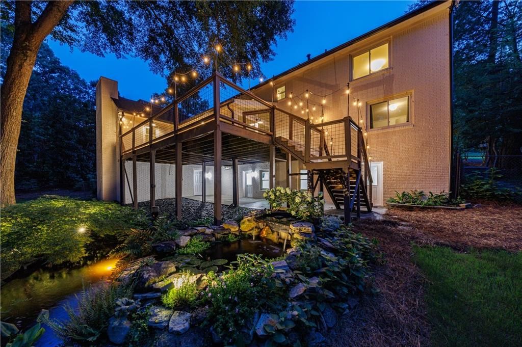 Image 102 of property listing at 2940 Cravey Drive NE, Atlanta, GA 30345