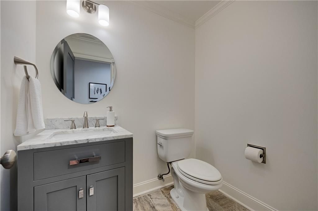 Image 47 of property listing at 2940 Cravey Drive NE, Atlanta, GA 30345