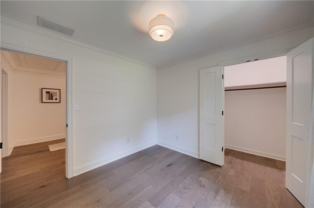 Image 69 of property listing at 2940 Cravey Drive NE, Atlanta, GA 30345
