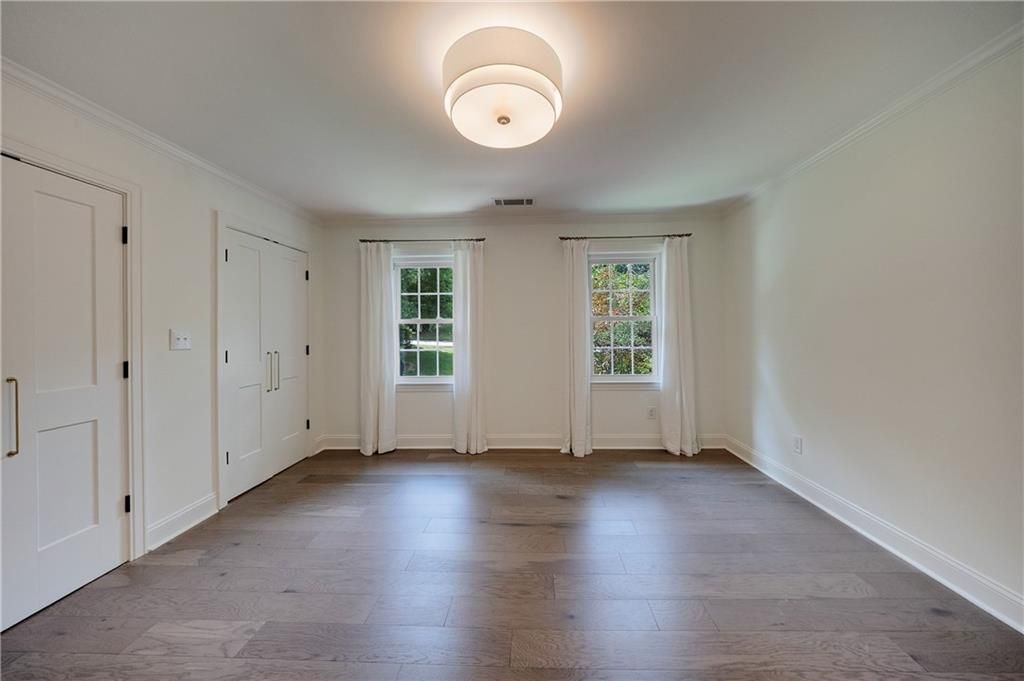 Image 72 of property listing at 2940 Cravey Drive NE, Atlanta, GA 30345