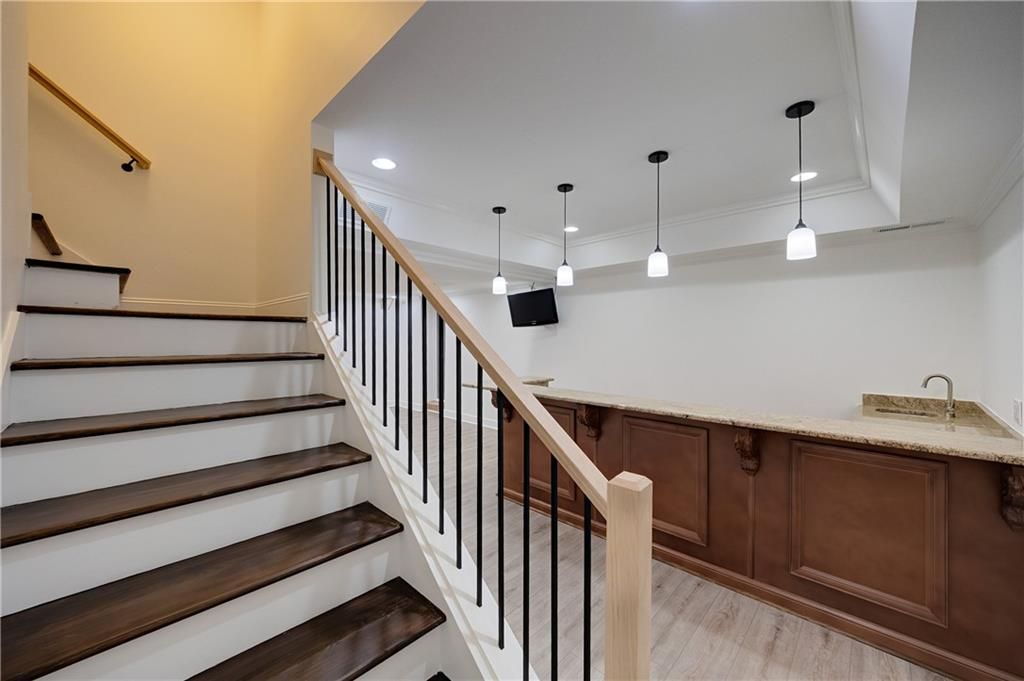 Image 78 of property listing at 2940 Cravey Drive NE, Atlanta, GA 30345