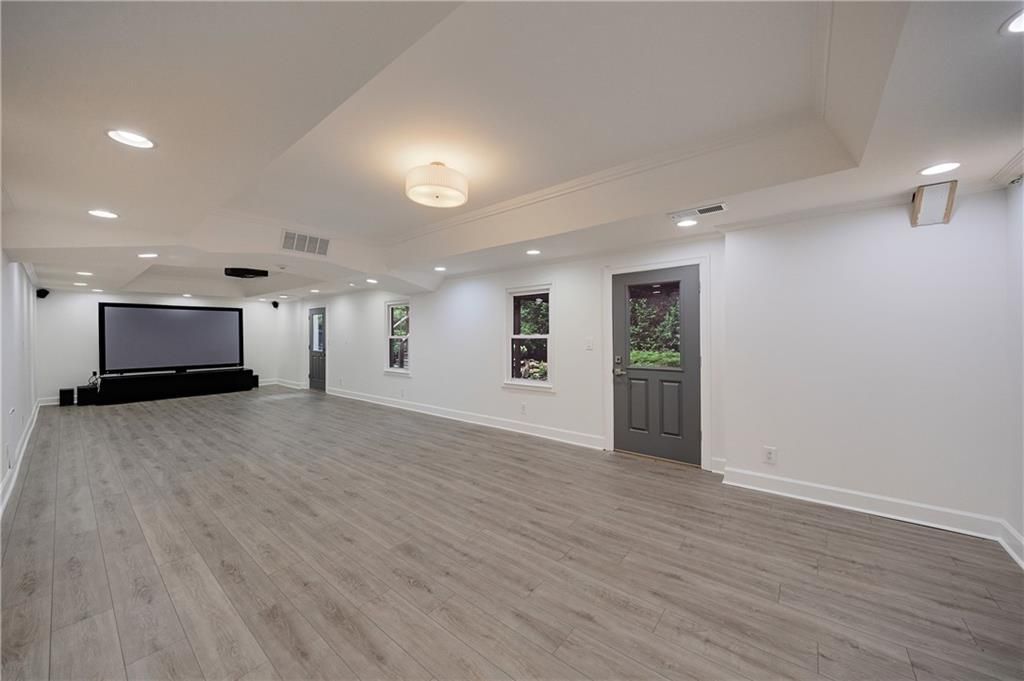 Image 81 of property listing at 2940 Cravey Drive NE, Atlanta, GA 30345