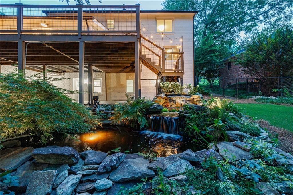 Image 90 of property listing at 2940 Cravey Drive NE, Atlanta, GA 30345