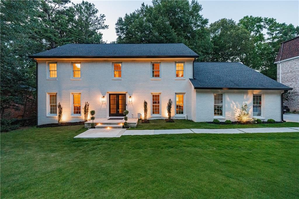 Image 95 of property listing at 2940 Cravey Drive NE, Atlanta, GA 30345