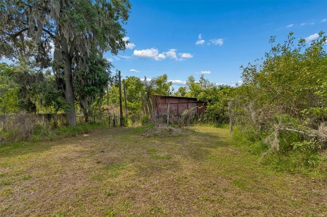 212 CRYSTAL LAKE ROAD, Lutz, FL 33548