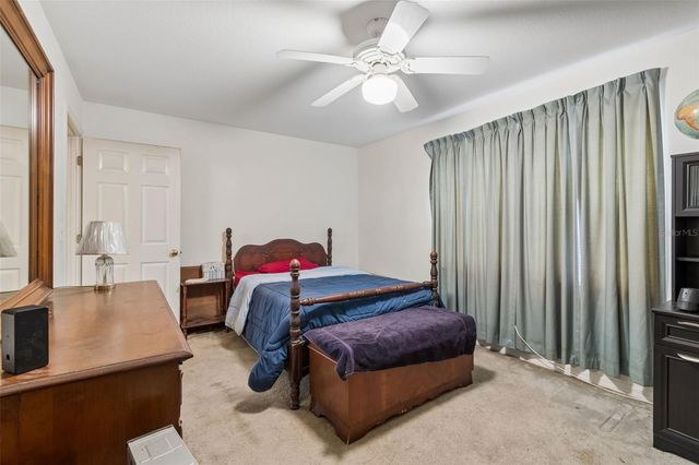 212 CRYSTAL LAKE ROAD, Lutz, FL 33548