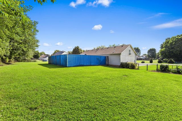 125 Sycamore Dr, White House, TN 37188