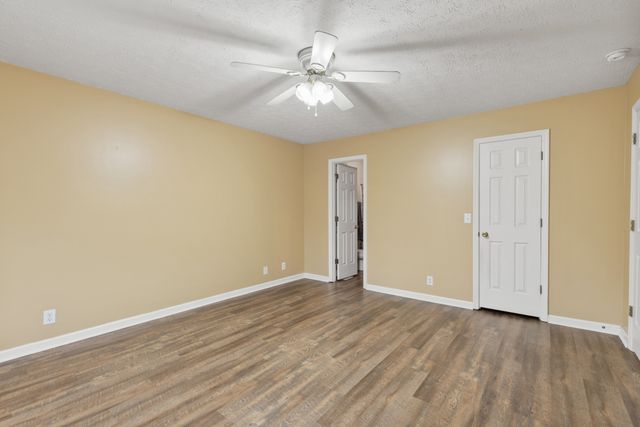 125 Sycamore Dr, White House, TN 37188