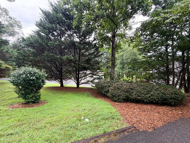 329 Notla Vista Ii, Blairsville, GA 30512