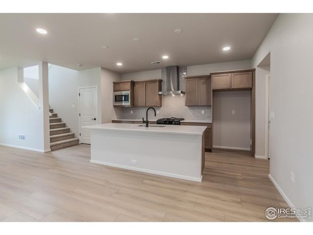 6117 Saddle Horn Dr, Timnath, CO 80547