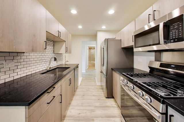 500 Park Avenue 606, Calumet City, IL 60409