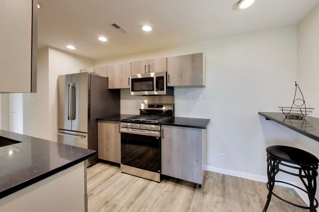 500 Park Avenue 606, Calumet City, IL 60409