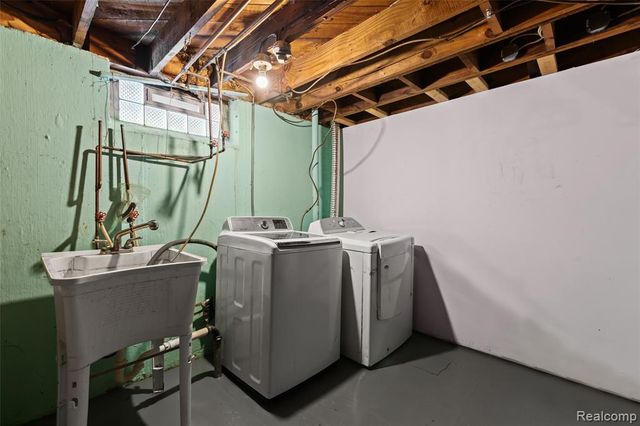 3406 Ferris Avenue, Lincoln Park, MI 48146