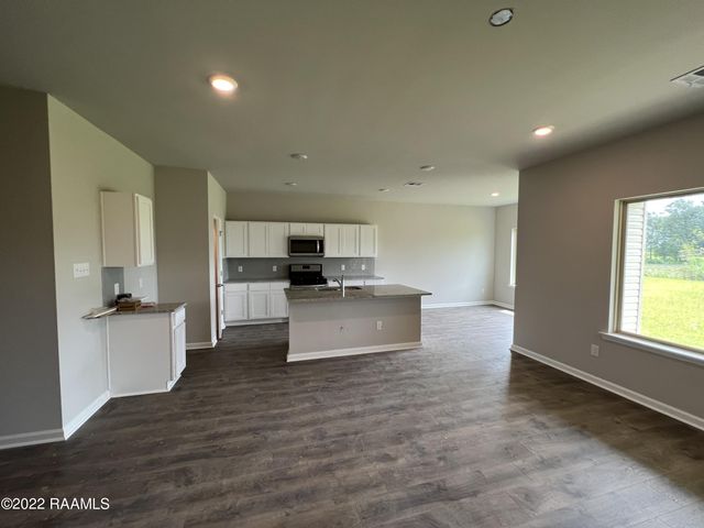 213 Garden Oaks Avenue, Youngsville, LA 70592