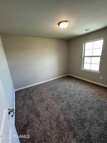 213 Garden Oaks Avenue, Youngsville, LA 70592