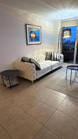 3600 Mystic Pointe Dr 910, Aventura, FL 33180