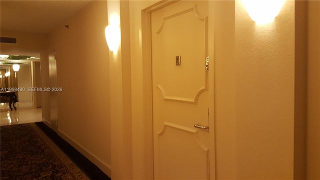 3600 Mystic Pointe Dr 910, Aventura, FL 33180