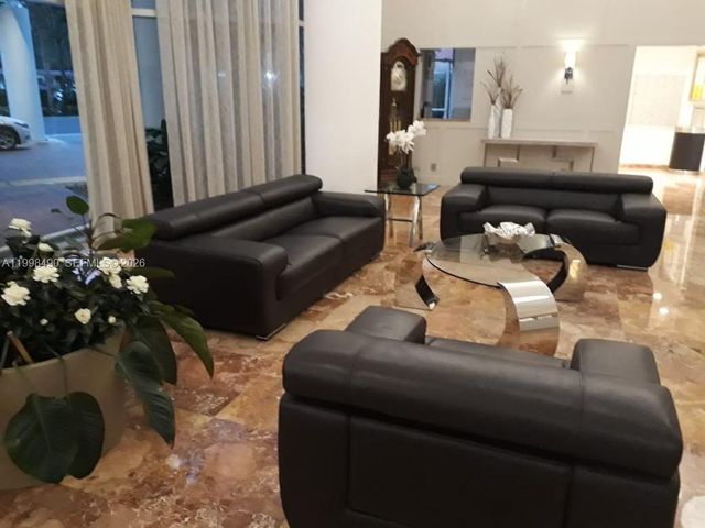 3600 Mystic Pointe Dr 910, Aventura, FL 33180