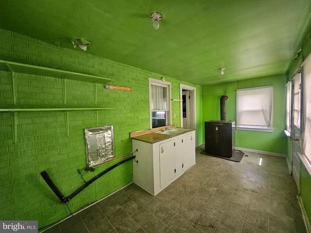 153 ROCKY FORD RD, Clear Brook, VA 22624