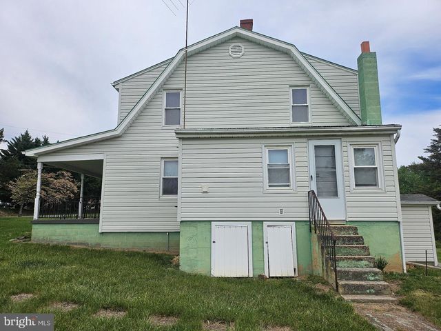 153 ROCKY FORD RD, Clear Brook, VA 22624